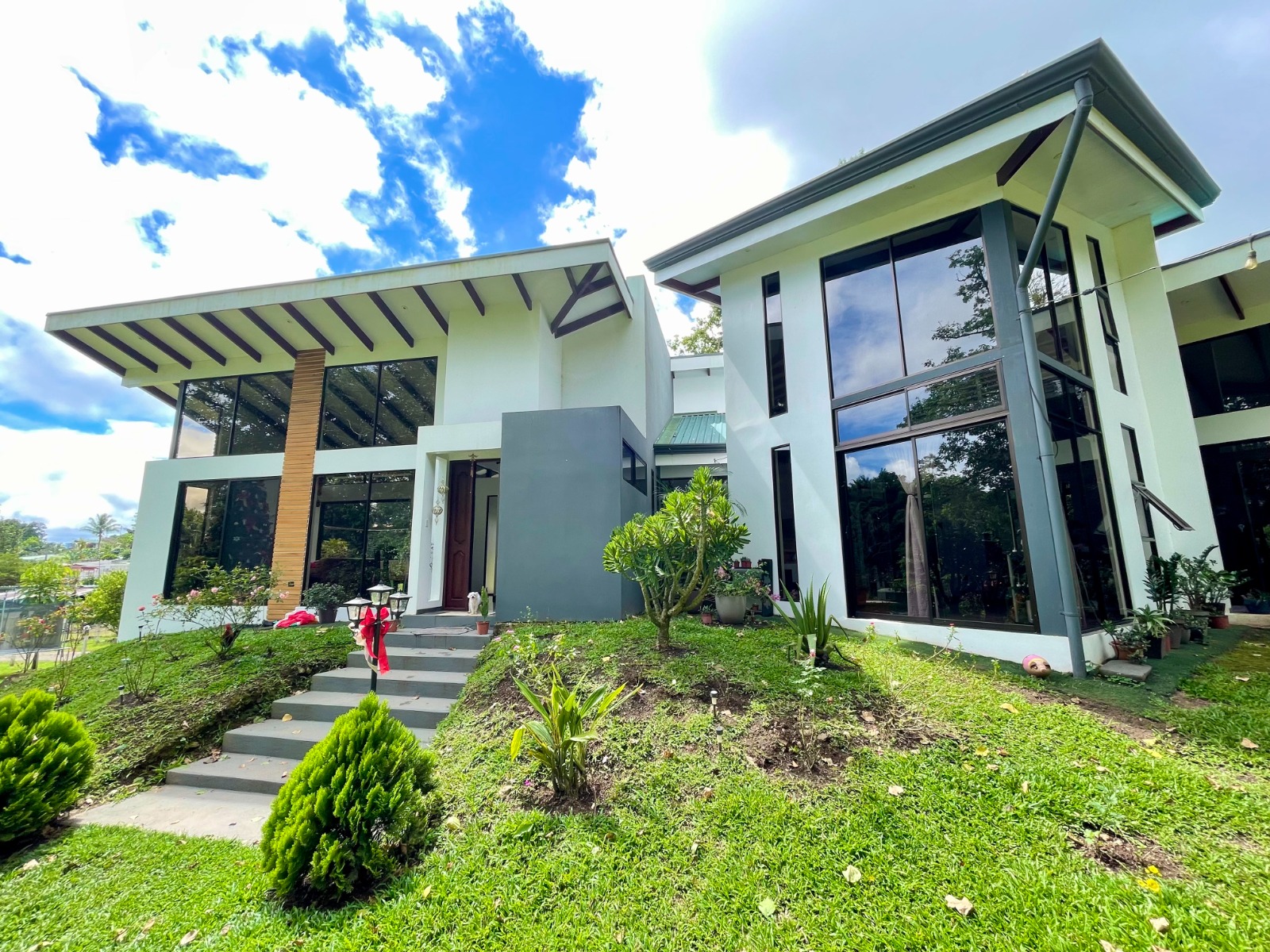 Proyecto residencial Casa Barquero de ACISA Studio